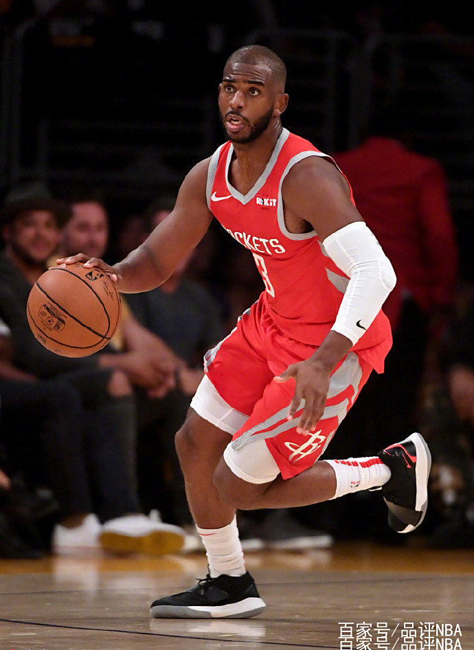 九游官网入口地址-萨克拉门托国王训练开放日；今夜豪取连胜引欢呼；NBA季后赛在即；身体对抗强度拉满的简单介绍