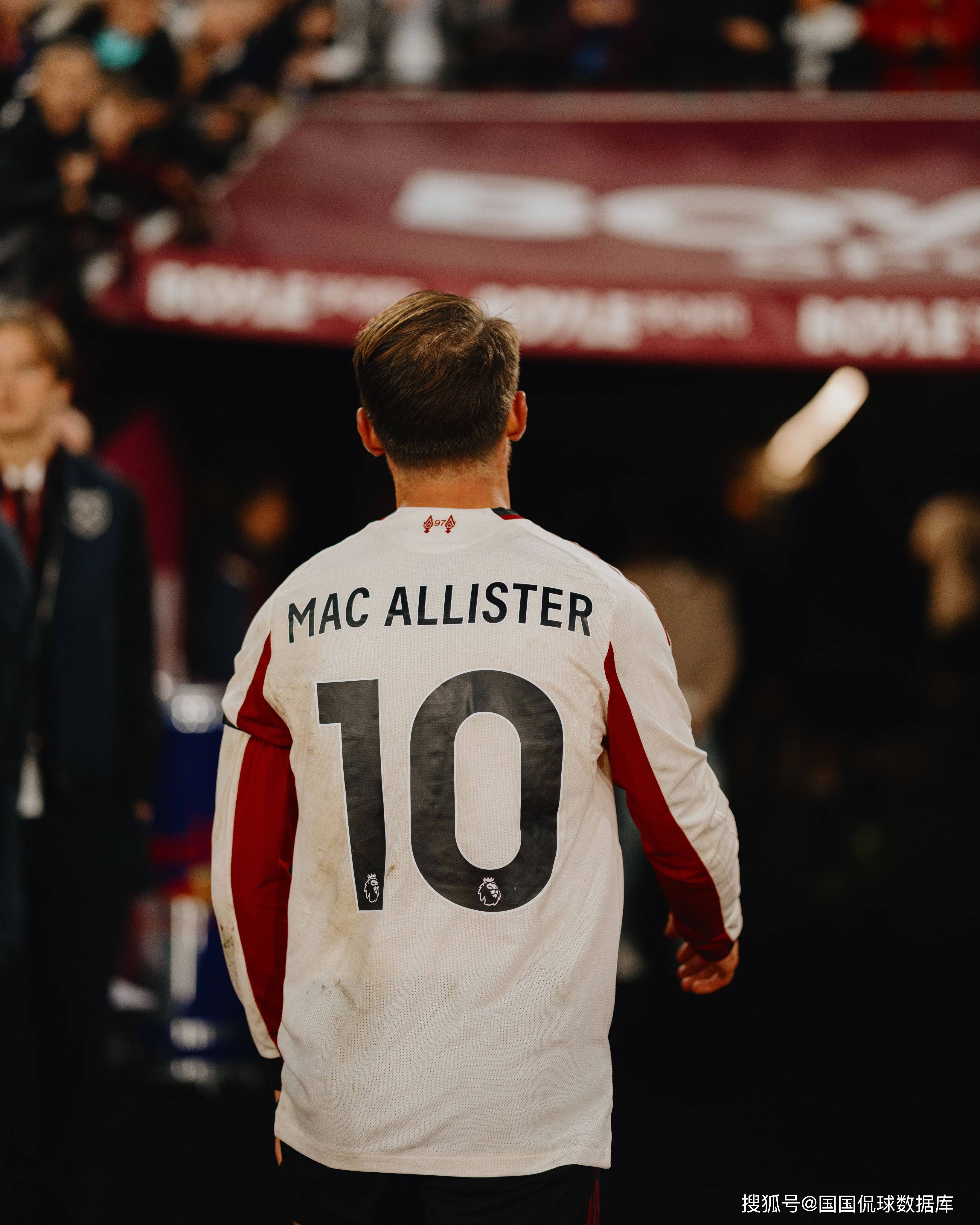 费耶诺德vs奈梅亨中断 费耶诺德vs奈梅亨中断