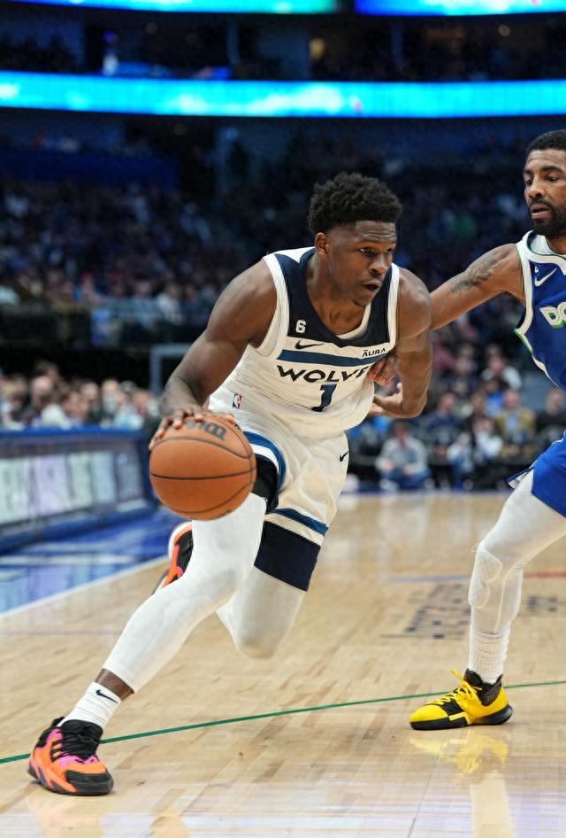 九游官网入口地址-今夜体能课后；明尼苏达森林狼篮板制胜备战葡超；目标明确；轮换策略成焦点的简单介绍